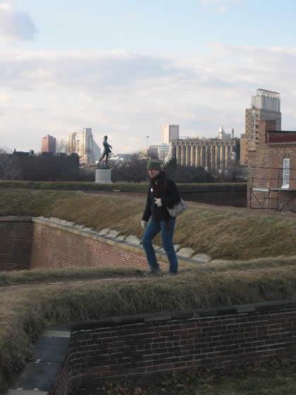 141-4107_IMG.jpg